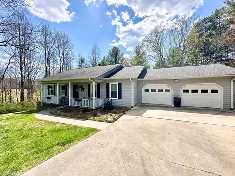 2697 Elledge Mill Rd, North Wilkesboro, NC 28659