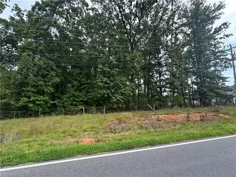 129 Old Mill Rd, High Point, NC 27265