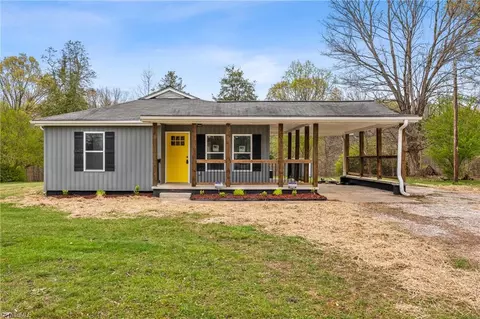 121 Glendale Rd, Lexington, NC 27292