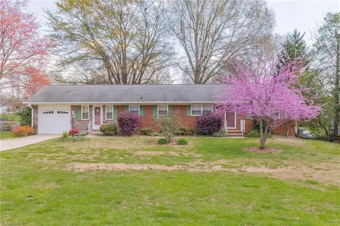 213 Louella Dr, Winston Salem, NC 27107