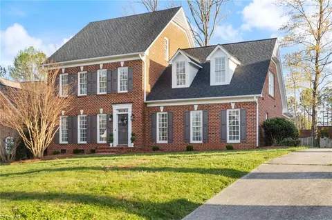 16 Middlefield Ct, Greensboro, NC 27455