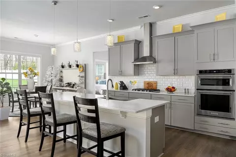 Kitchen - 2191 Spring Wind Rd, Pfafftown, NC 27040 photo 3 of 4