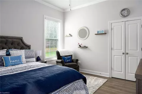 Bedroom - 2191 Spring Wind Rd, Pfafftown, NC 27040 photo 5 of 6