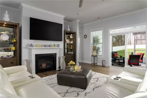 Living - 2191 Spring Wind Rd, Pfafftown, NC 27040 photo 2 of 5