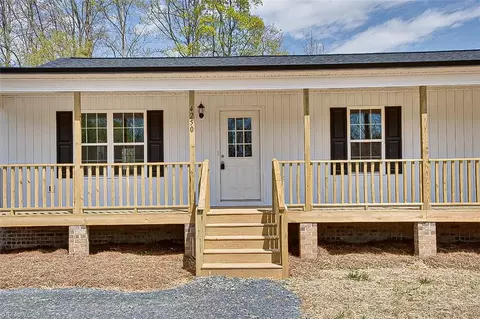 Exterior - 4250 Tessa Ct, Trinity, NC 27370 photo 4 of 4