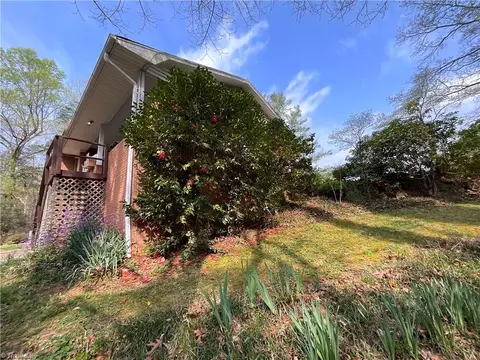 Exterior - 1158 Mountain View Rd, King, NC 27021 photo 8 of 15