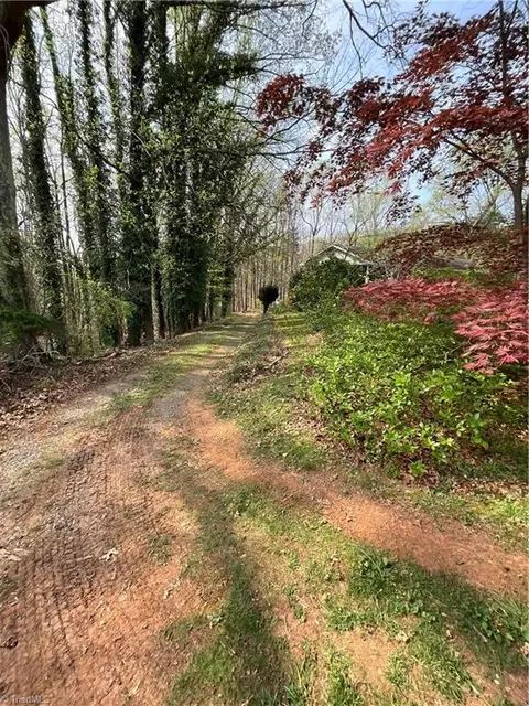 Exterior - 1158 Mountain View Rd, King, NC 27021 photo 12 of 15