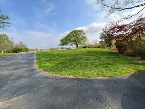 Exterior - 1158 Mountain View Rd, King, NC 27021 photo 11 of 15