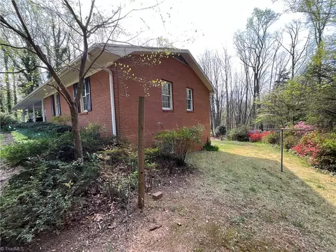 Exterior - 1158 Mountain View Rd, King, NC 27021 photo 6 of 15
