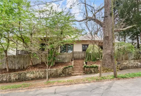 232 Shawnee St, Winston Salem, NC 27127