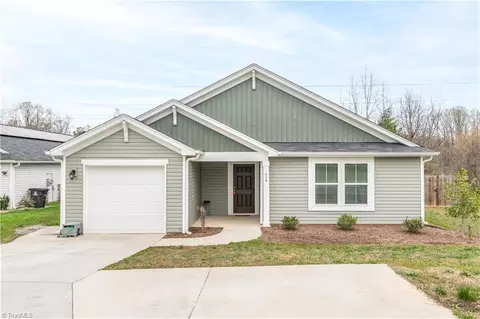 443 Bedford Knoll Dr, Winston Salem, NC 27107