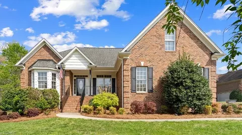 479 Hiatts Dr, Greensboro, NC 27455
