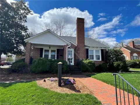 21 Vance Cir, Lexington, NC 27292