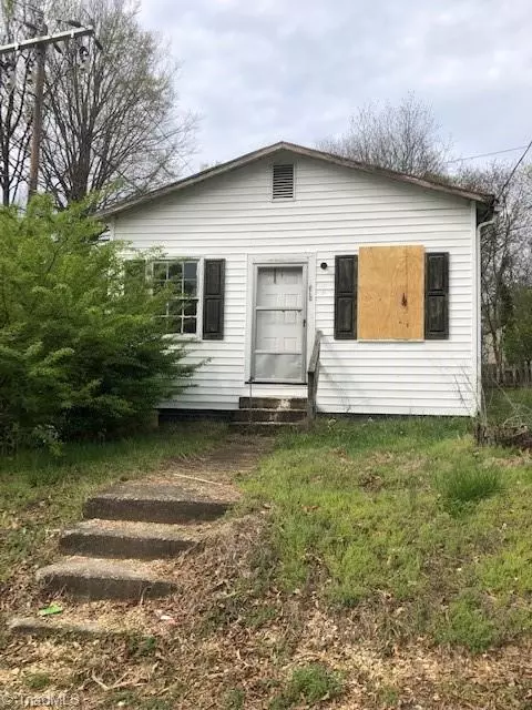 310 Morehead St W, Reidsville, NC 27320