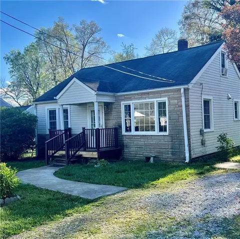 810 Mark St, High Point, NC 27260