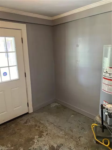Entry Way - 810 Mark St, High Point, NC 27260 photo 2 of 2