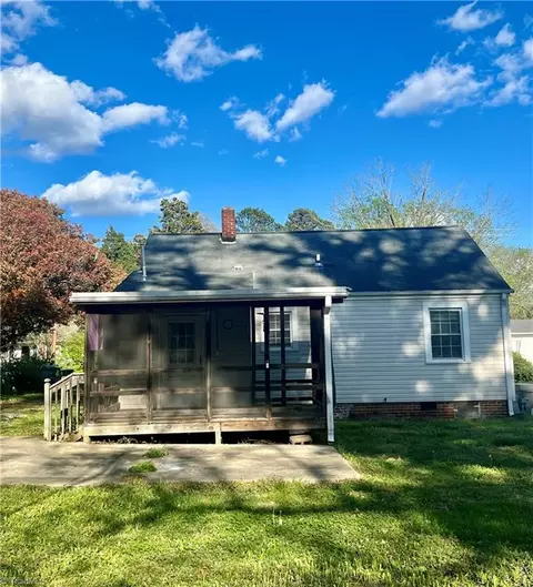 Exterior - 810 Mark St, High Point, NC 27260 photo 14 of 14