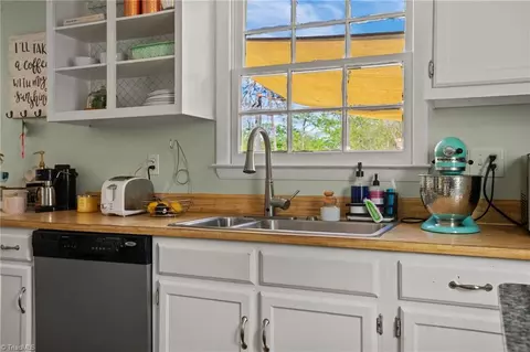 Kitchen - 109 Maverick Trl, King, NC 27021 photo 2 of 4