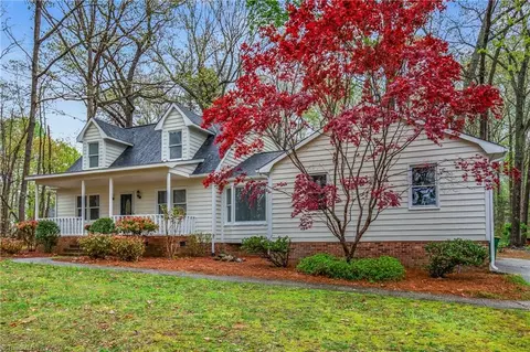 4716 Acron Hills Dr, Winston Salem, NC 27101