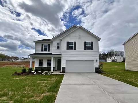 111 Cremello Dr, King, NC 27021