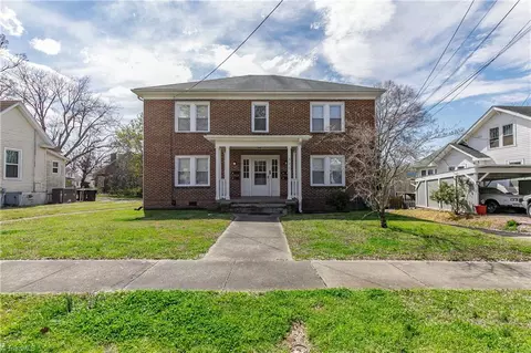 321 5th St, Burlington, NC 27215