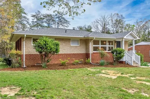 3102 Shamrock Dr, Greensboro, NC 27408