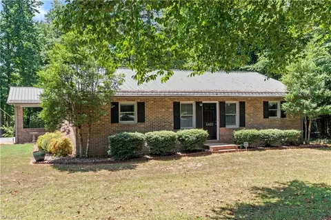 6420 E Old Us Highway 421, East Bend, NC 27018