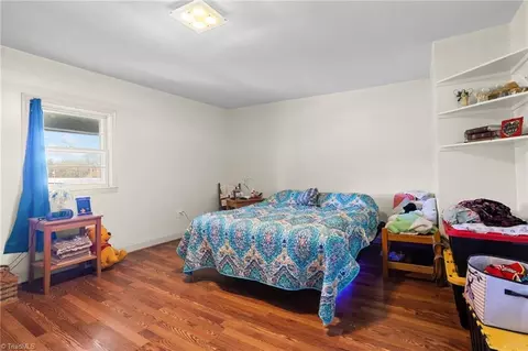 Bedroom - 1066 Buck Fork Rd, Dobson, NC 27017 photo 2 of 5