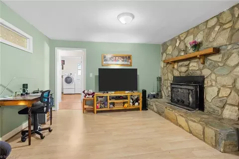 Living - 1066 Buck Fork Rd, Dobson, NC 27017 photo 2 of 4