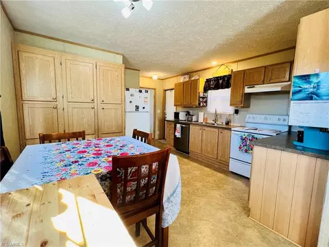 326 Huffman Fork Rd, Purlear, NC 28665 photo 10