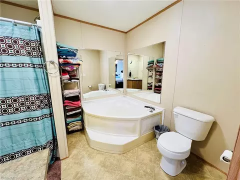 326 Huffman Fork Rd, Purlear, NC 28665 photo 22