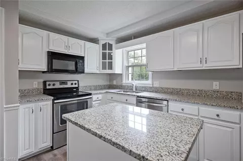Kitchen - 4734 Parkway Dr, Trinity, NC 27370 photo 5 of 5