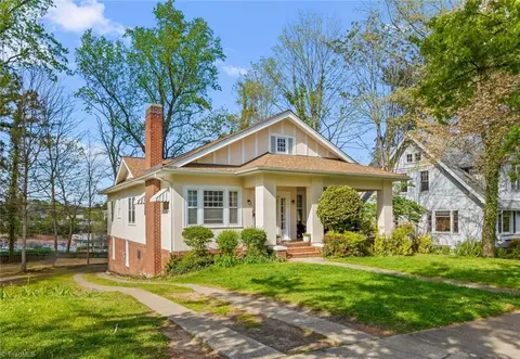 2119 Queen St, Winston Salem, NC 27103