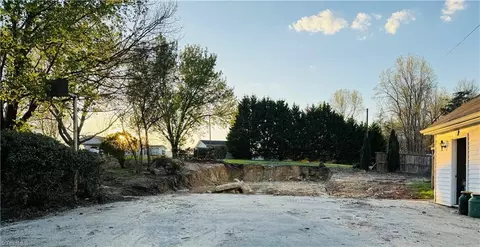 5416 Robbins Country Rd, Trinity, NC 27370 photo 9
