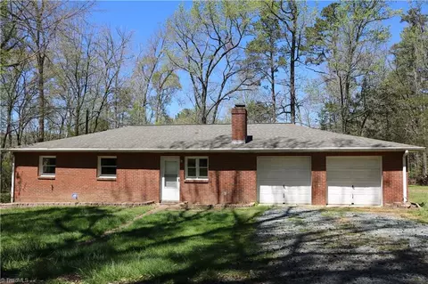 6327 Phillippi Rd, Julian, NC 27283
