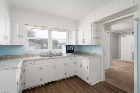 Kitchen - 1166 Friendly Rd, Eden, NC 27288 photo 2 of 4