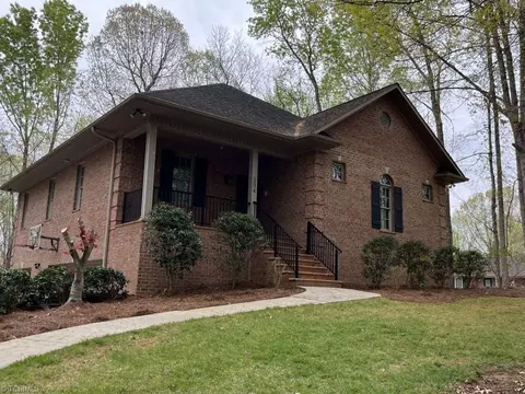 204 Prospectors Way #10, Lexington, NC 27292
