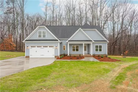 9716 Nc Highway 65, Stokesdale, NC 27357