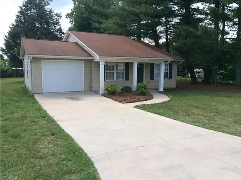 3610 Hege St, Winston Salem, NC 27127