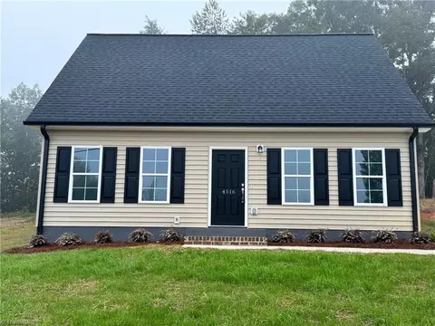 180 Lasley Ct, Winston Salem, NC 27105