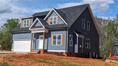 161 Roaring Creek Ln, Winston Salem, NC 27107