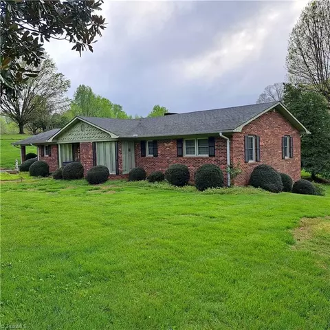 1192 Old Nc Highway 18, Wilkesboro, NC 28697