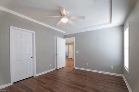 3977 Leak Creek Ct, Winston Salem, NC 27127 | 22 Photos - Movoto