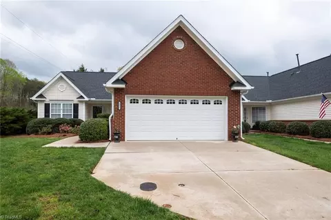 3977 Leak Creek Ct, Winston Salem, NC 27127