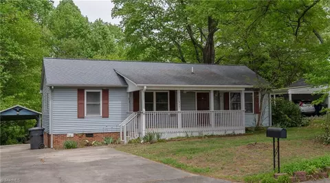 217 Hillcrest St, Kernersville, NC 27284