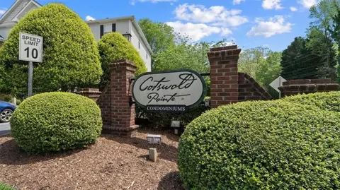 3706 Unit 1b Cotswold Ter, Greensboro, NC 27410