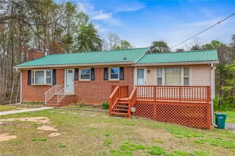 4765 Reid Rd, Winston Salem, NC 27107