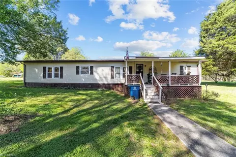 1030 Young Rd, Stoneville, NC 27048