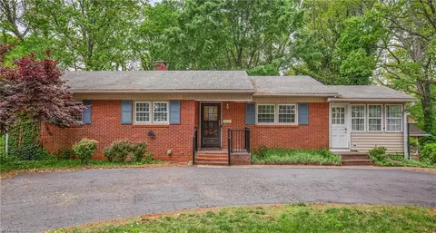 1716 Sandersted Rd, Winston Salem, NC 27103
