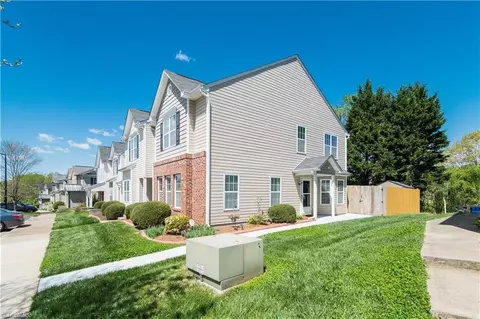 765 Popes Creek Rd, Kernersville, NC 27284